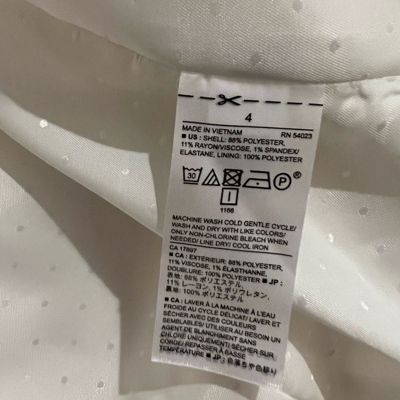Banana Republic Cream Blazer - Picture 4 of 4